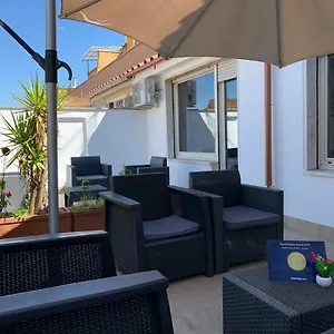 Appartamento With Terrace Autonomous, Roma