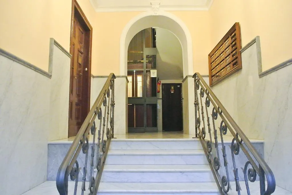 **  Guest House Hellokitty Rome Italie